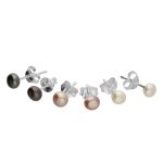 EARRINGS - Tiny Pearl Studs